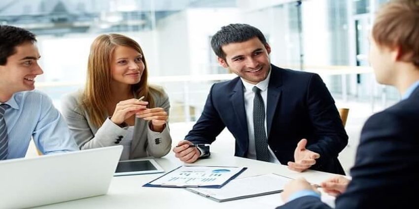 Cài đặt mail tự trả lời trong outlook